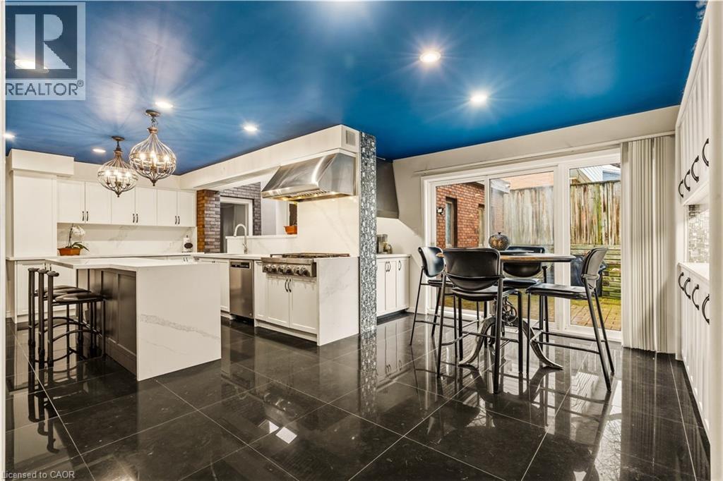 78 TERRACE Drive - Image 15