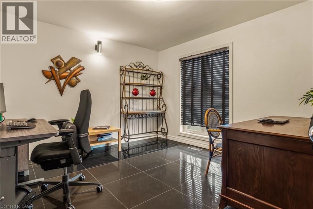 78 TERRACE Drive - Image 22