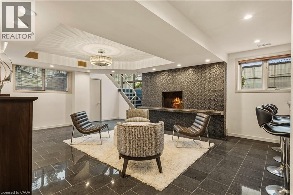 78 TERRACE Drive - Image 41