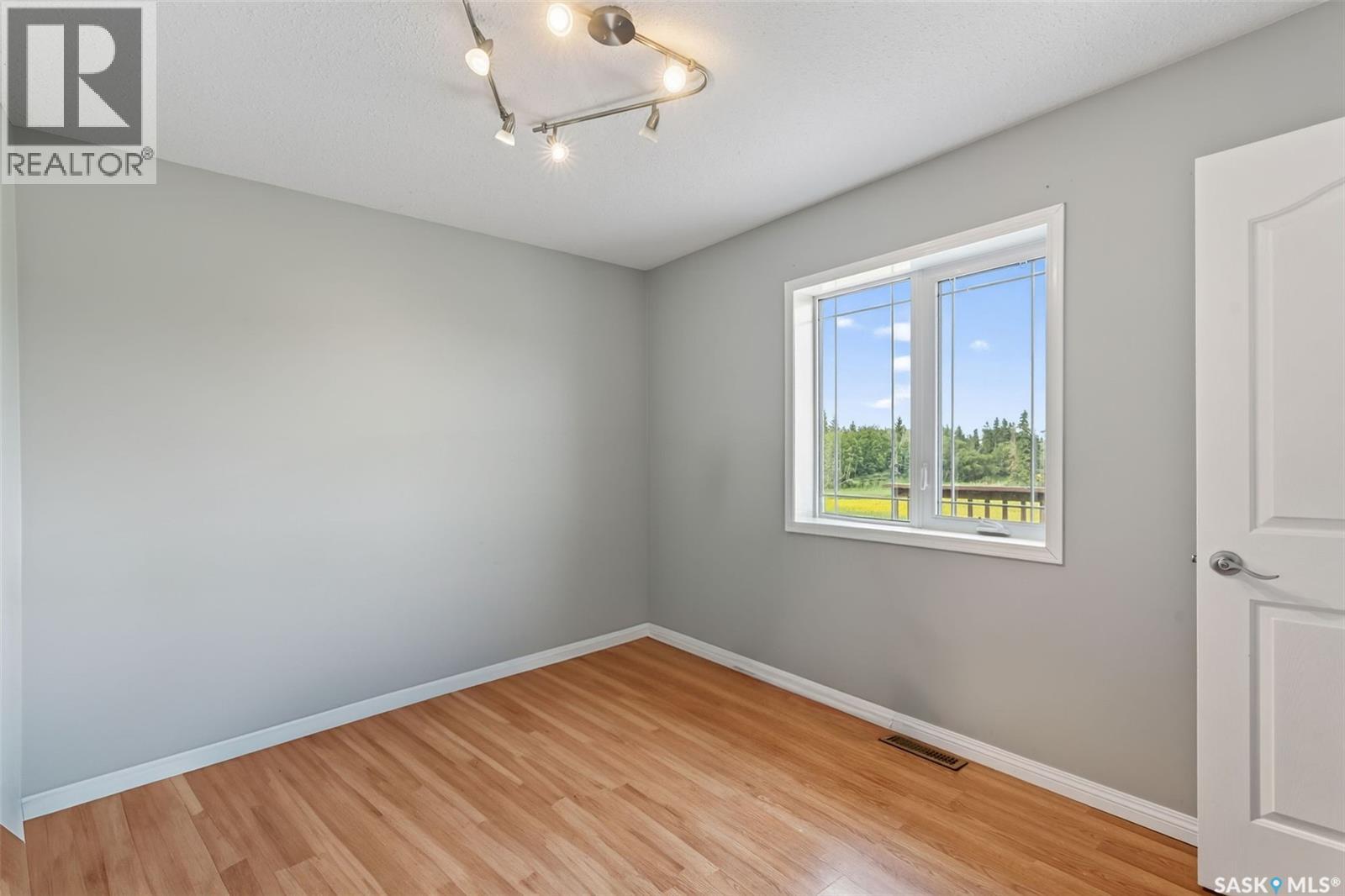 Foxdale Acreage - 23