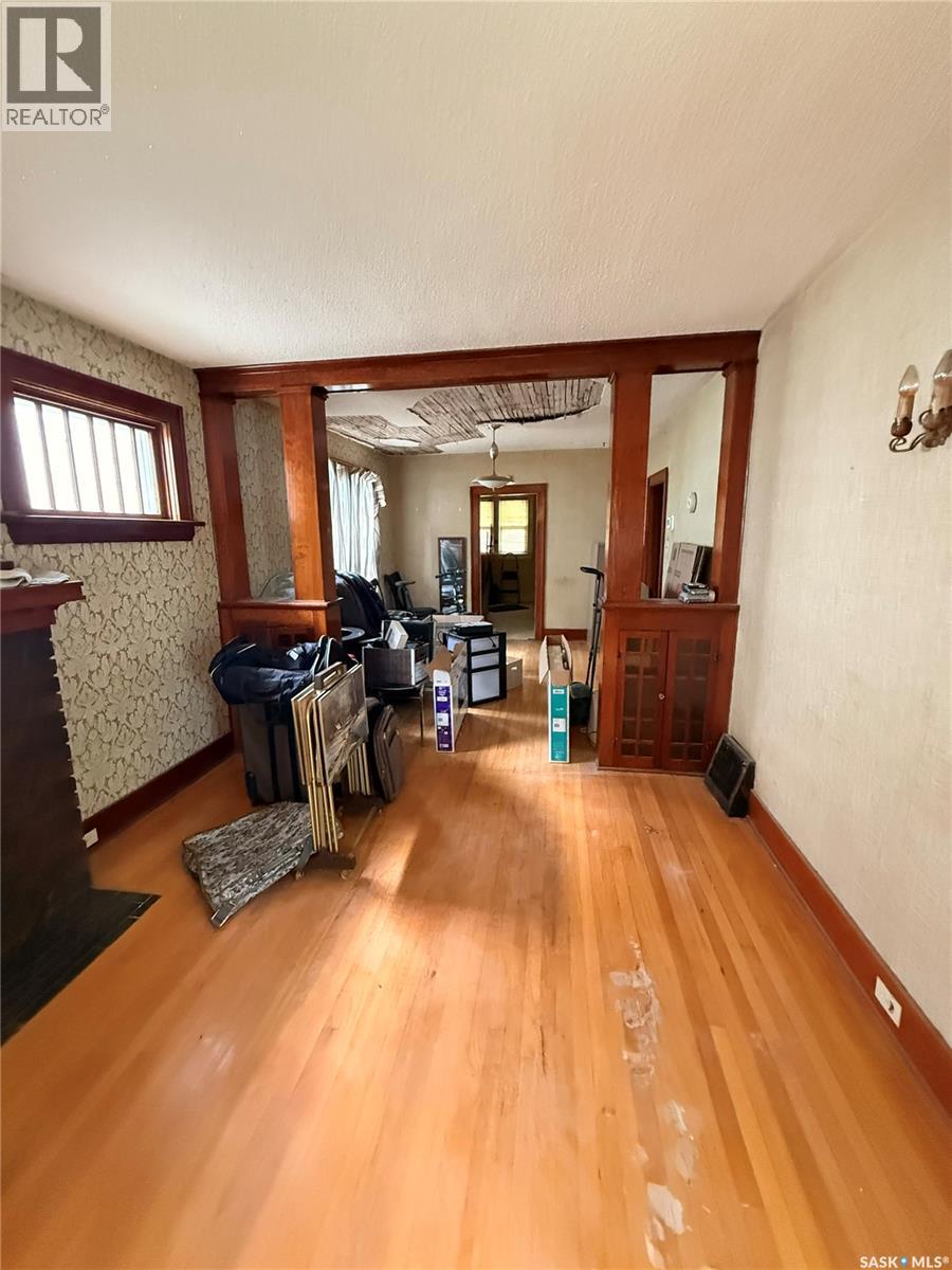 1370 Retallack STREET - Image 3