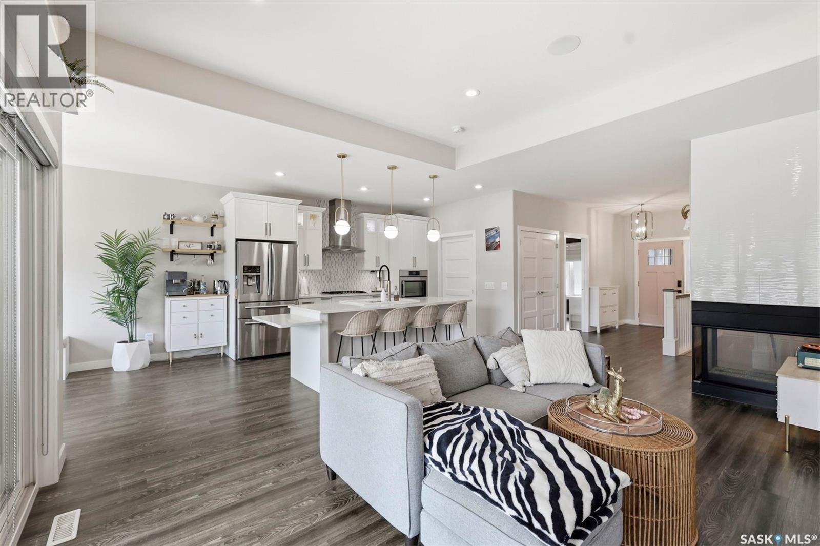1521 10th AVENUE N - Image 9