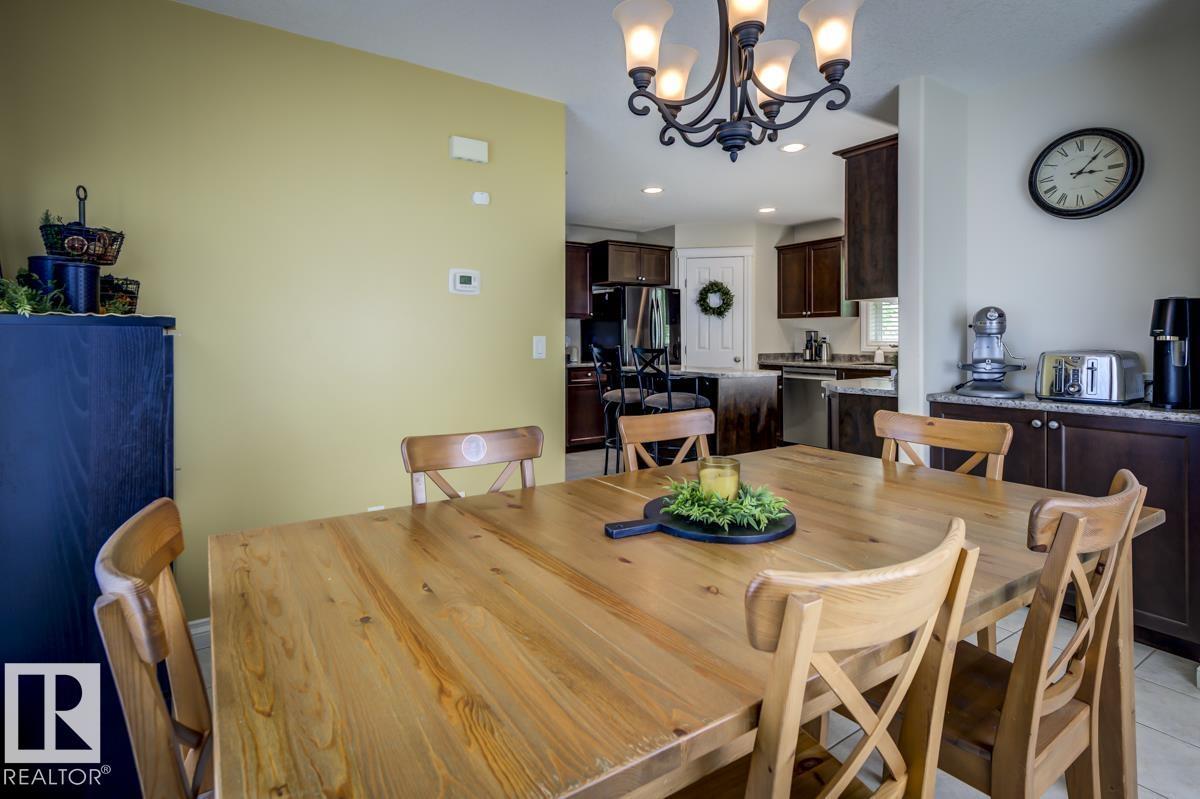 11522 93 ST NW - 20