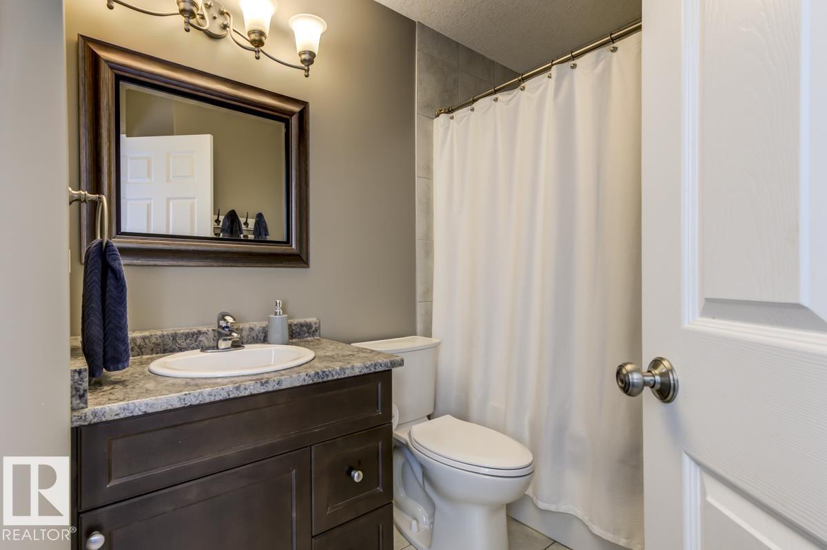 11522 93 ST NW - 36