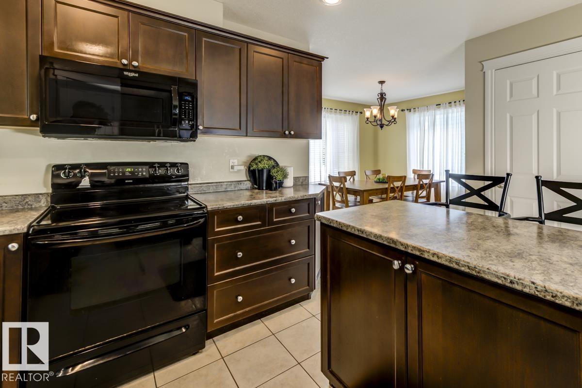 11522 93 ST NW - 16