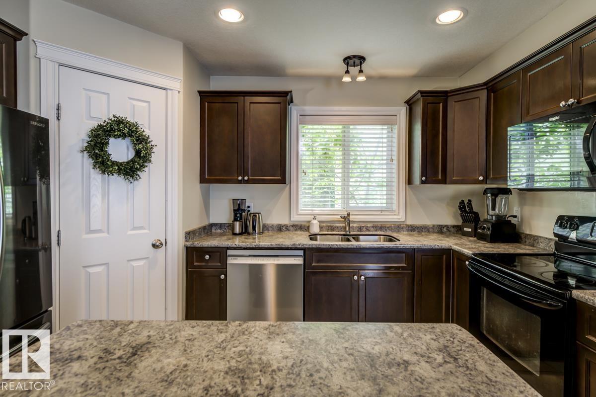 11522 93 ST NW - 13
