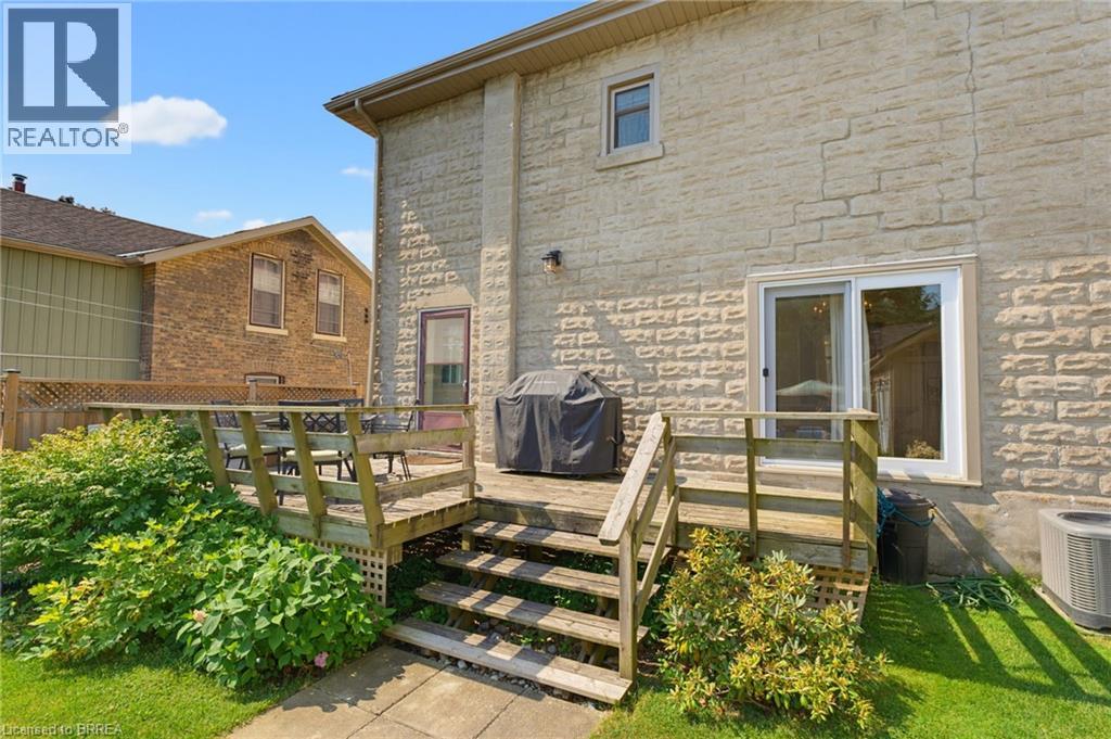 41 BANFIELD Street - 12