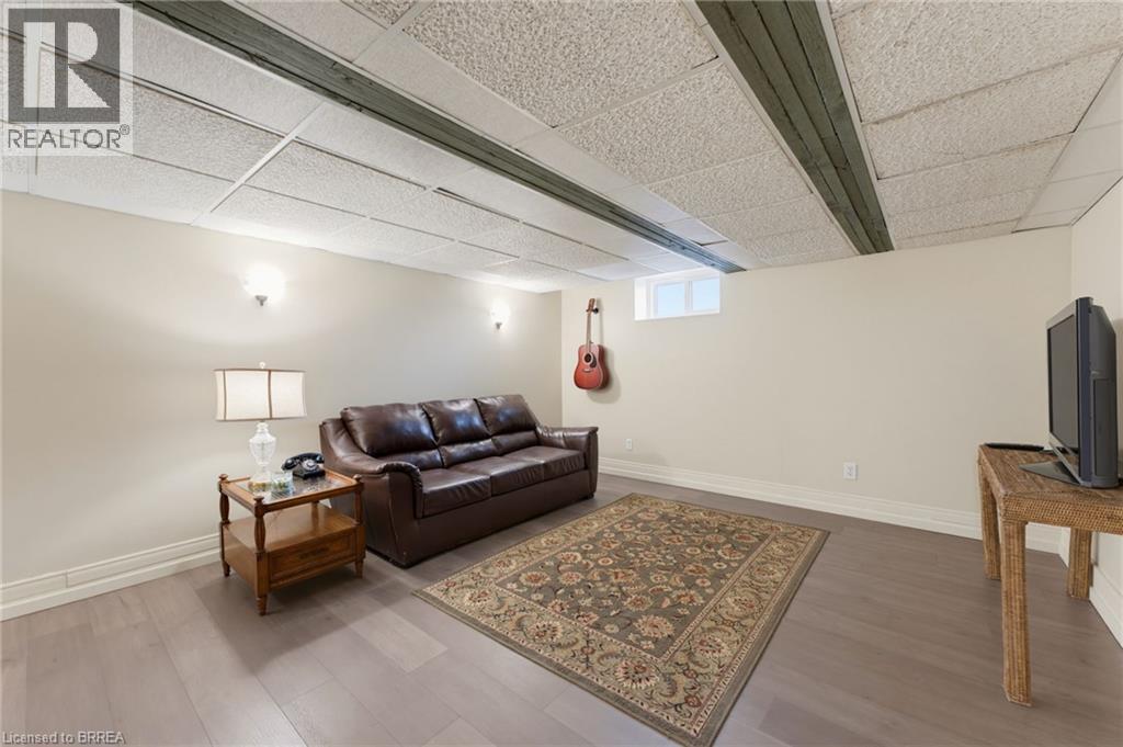 41 BANFIELD Street - 24