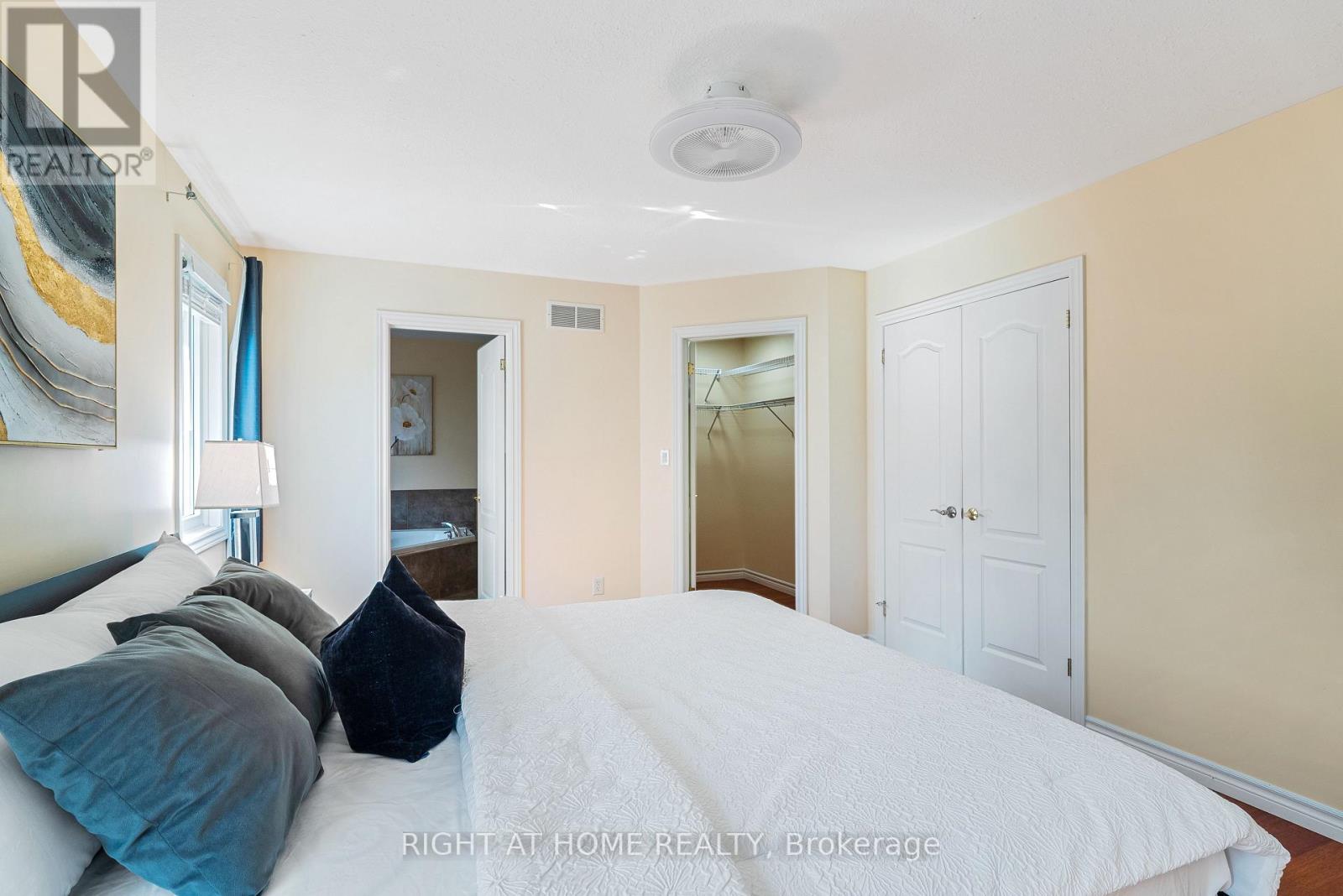 1579 DEVOS DRIVE - 18