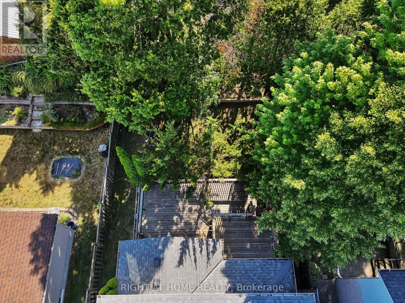 1579 DEVOS DRIVE - 38