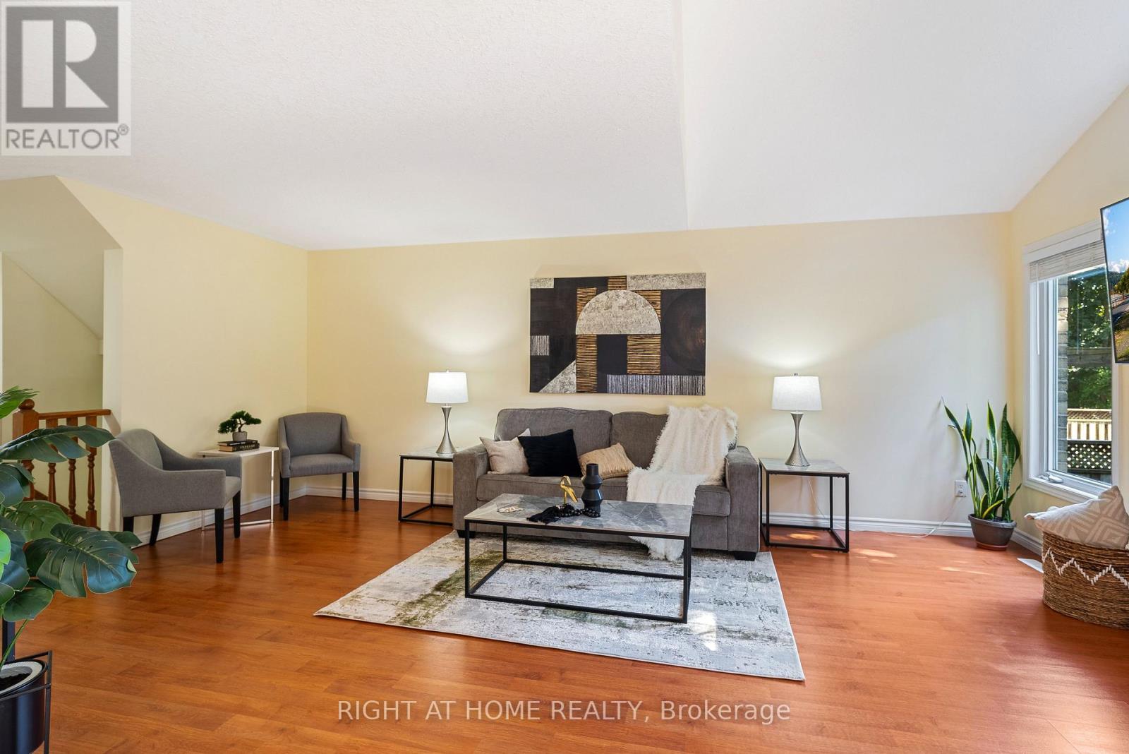 1579 DEVOS DRIVE - Image 5
