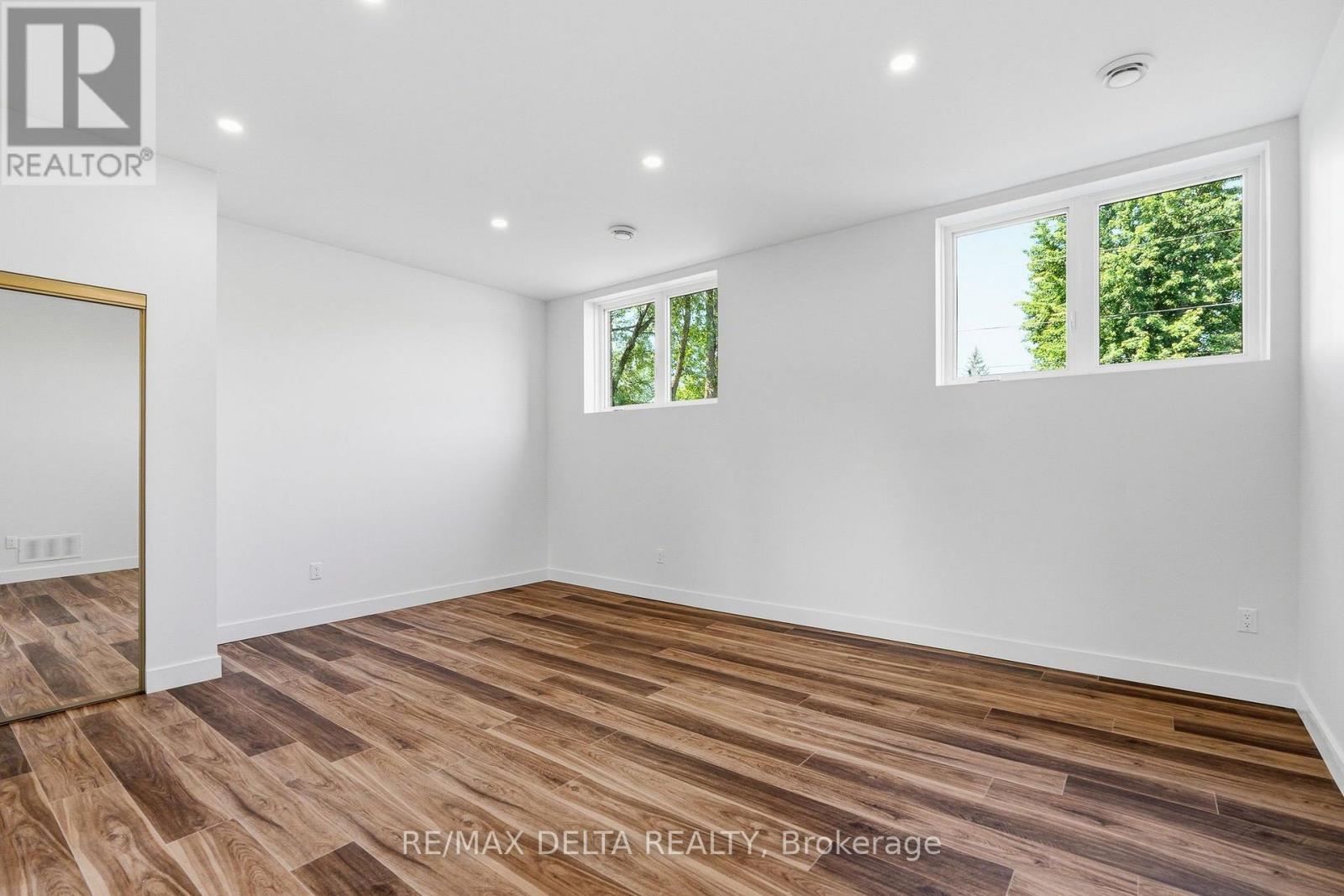 1025 QUIGLEY HILL ROAD - 34