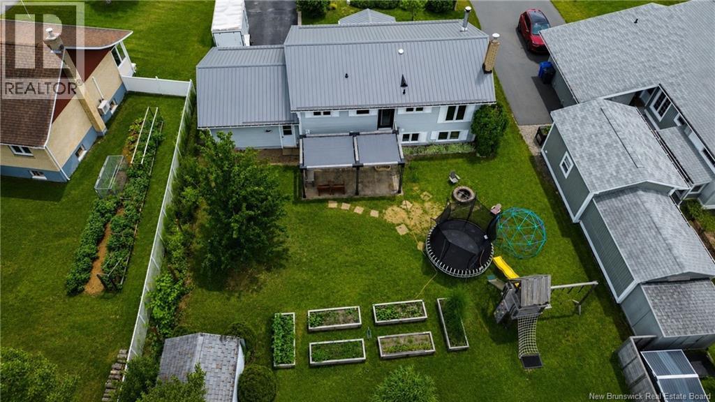 1255 Veniot Avenue - 10