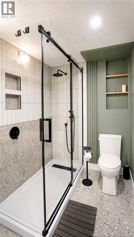 1255 Veniot Avenue - 42