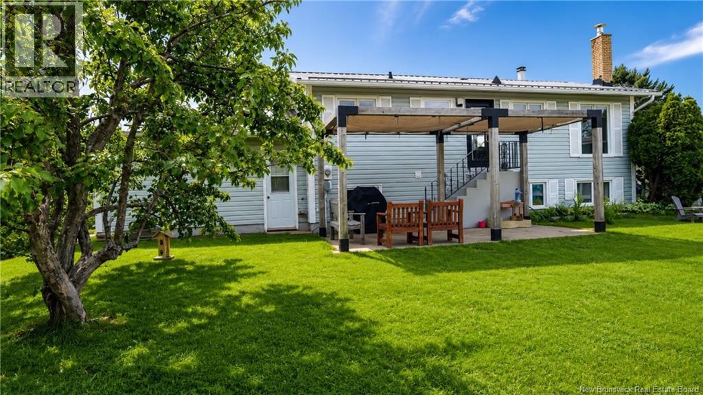 1255 Veniot Avenue - 44