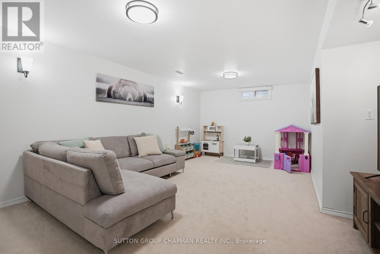 136 SOUTH EDGEWARE ROAD - 14