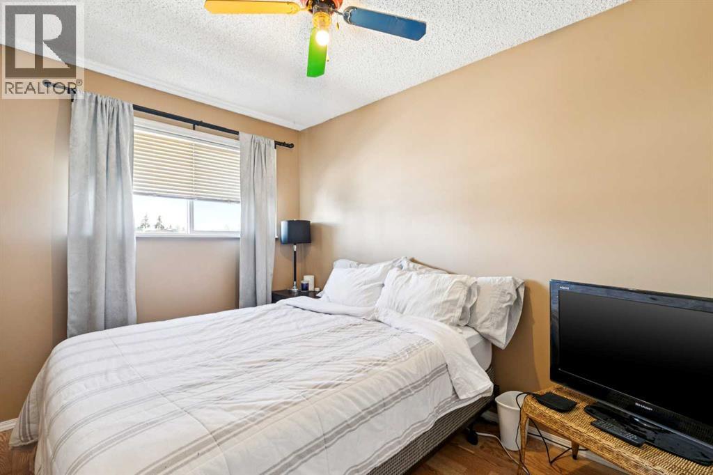 228 Marquis Place SE - 15
