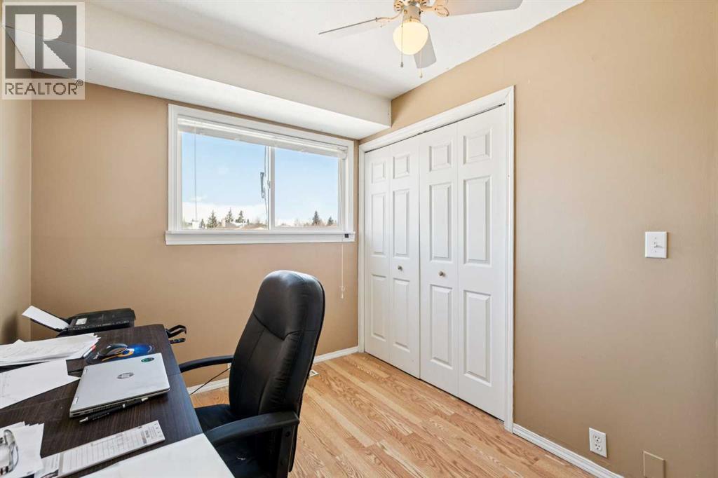 228 Marquis Place SE - 19
