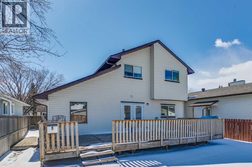 228 Marquis Place SE - 25