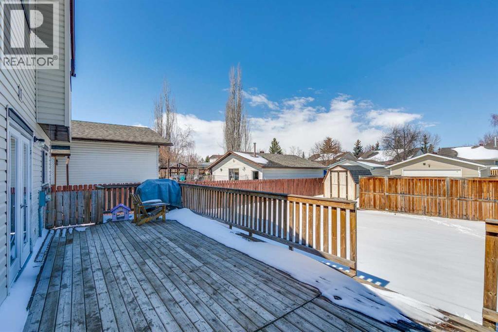 228 Marquis Place SE - 29