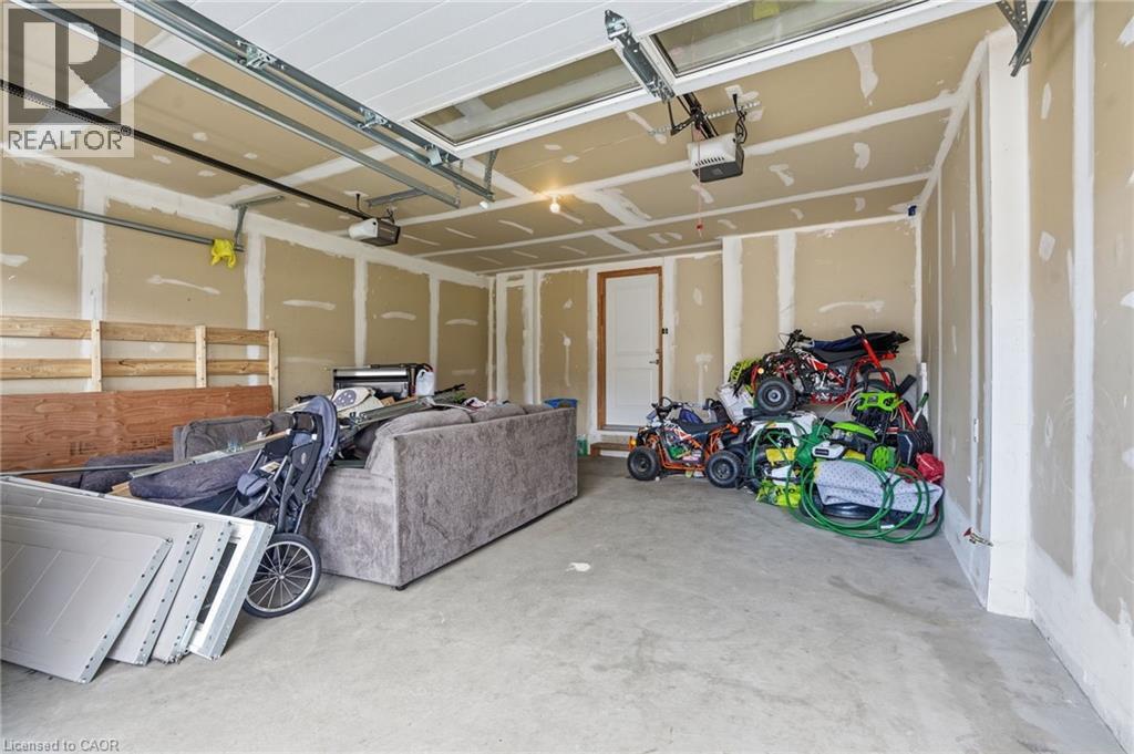 125 TUMBLEWOOD Place - 28