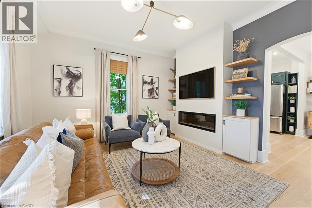 440 DUKE Street W - 8
