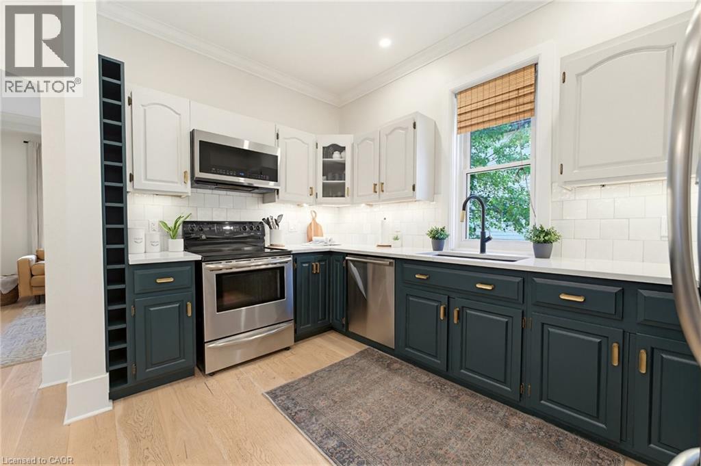 440 DUKE Street W - 13