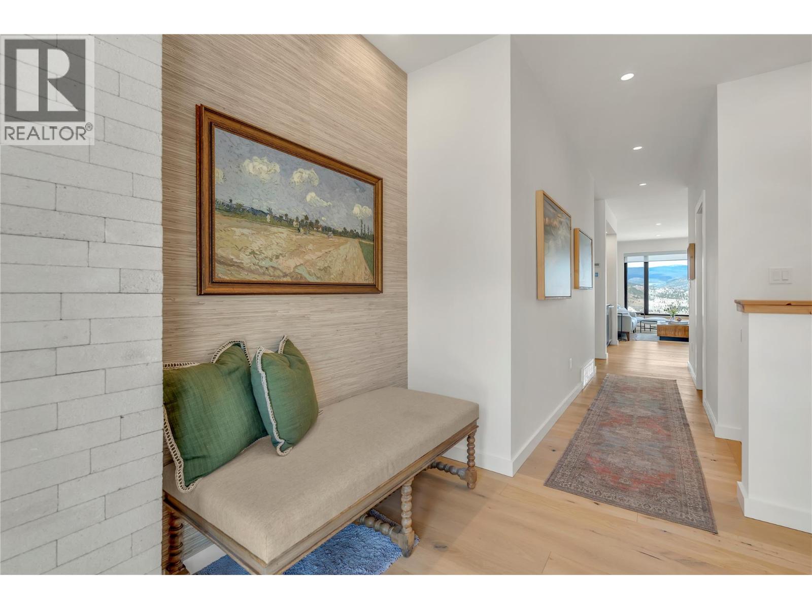 2775 HAWTHORN Drive - 10