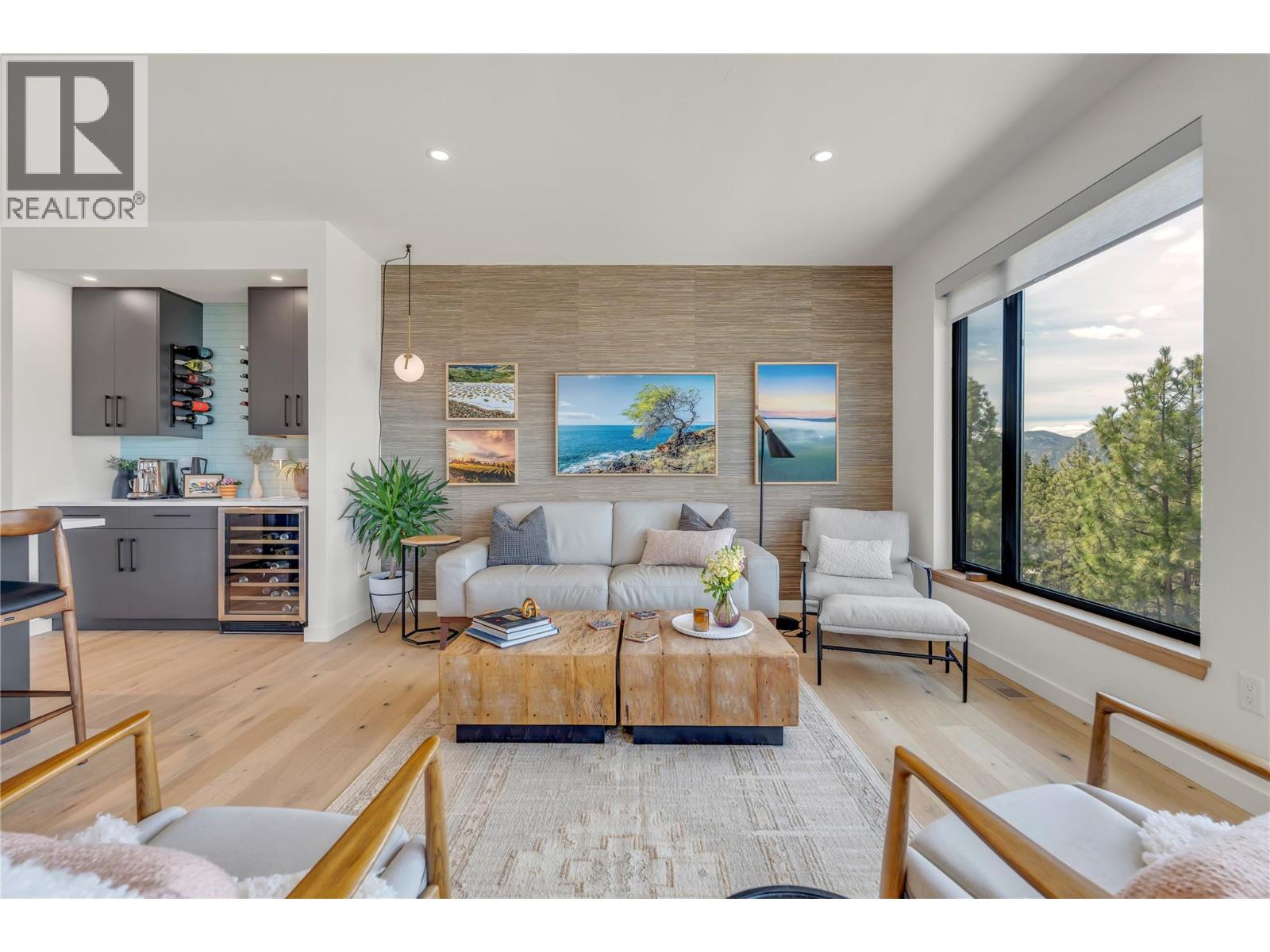 2775 HAWTHORN Drive - 47