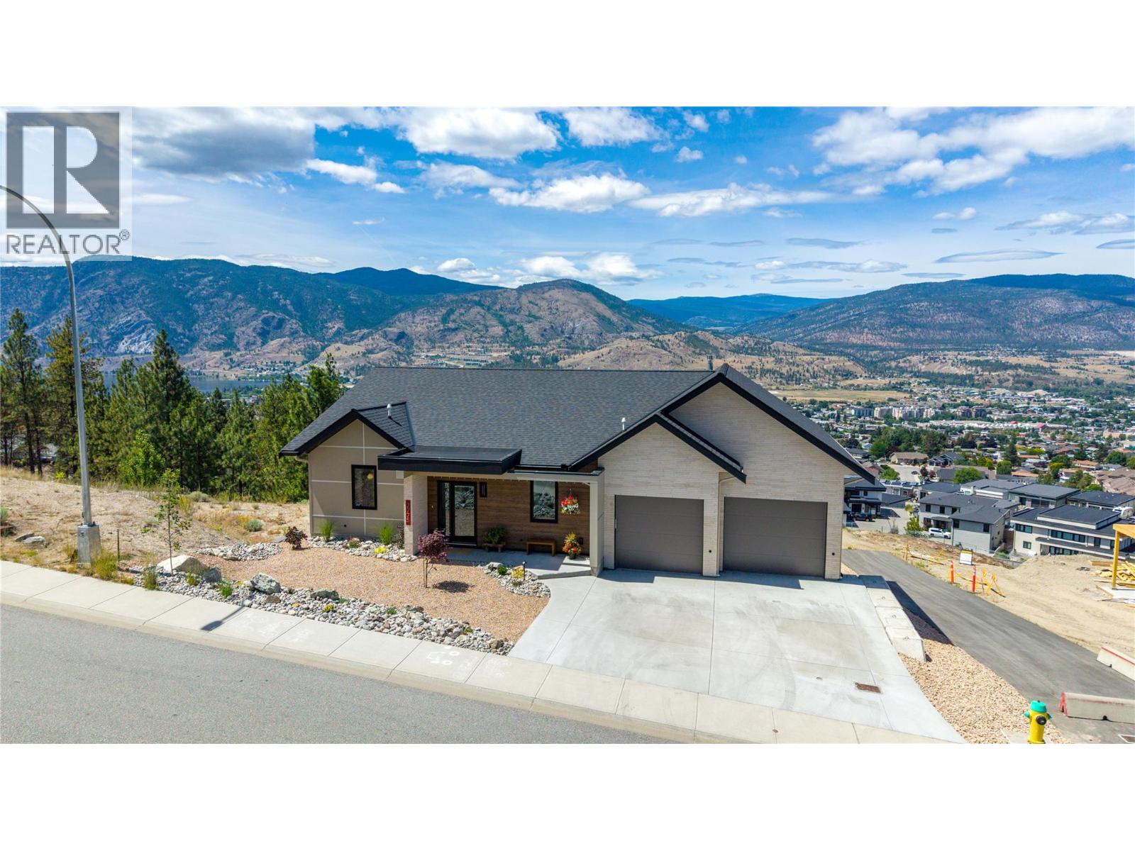 2775 HAWTHORN Drive - 79