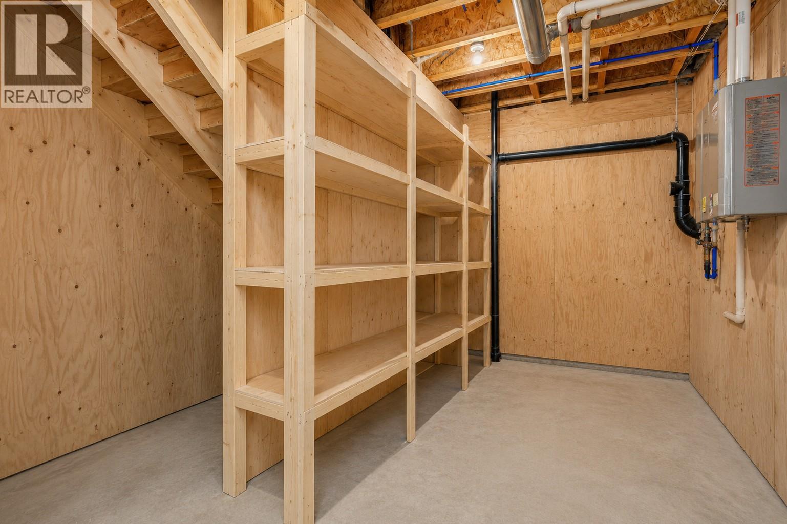 2775 HAWTHORN Drive - 36