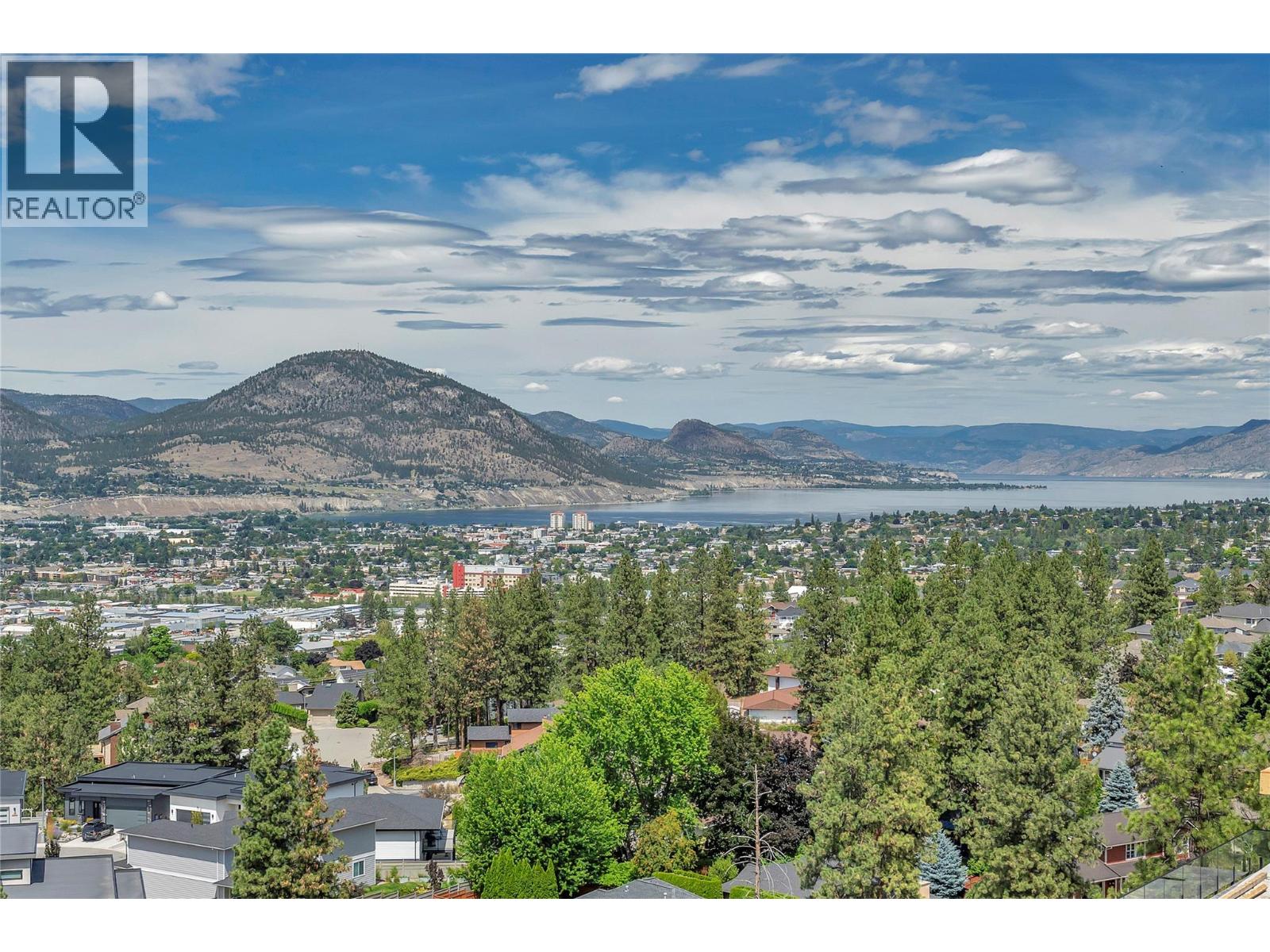 2775 HAWTHORN Drive - 54