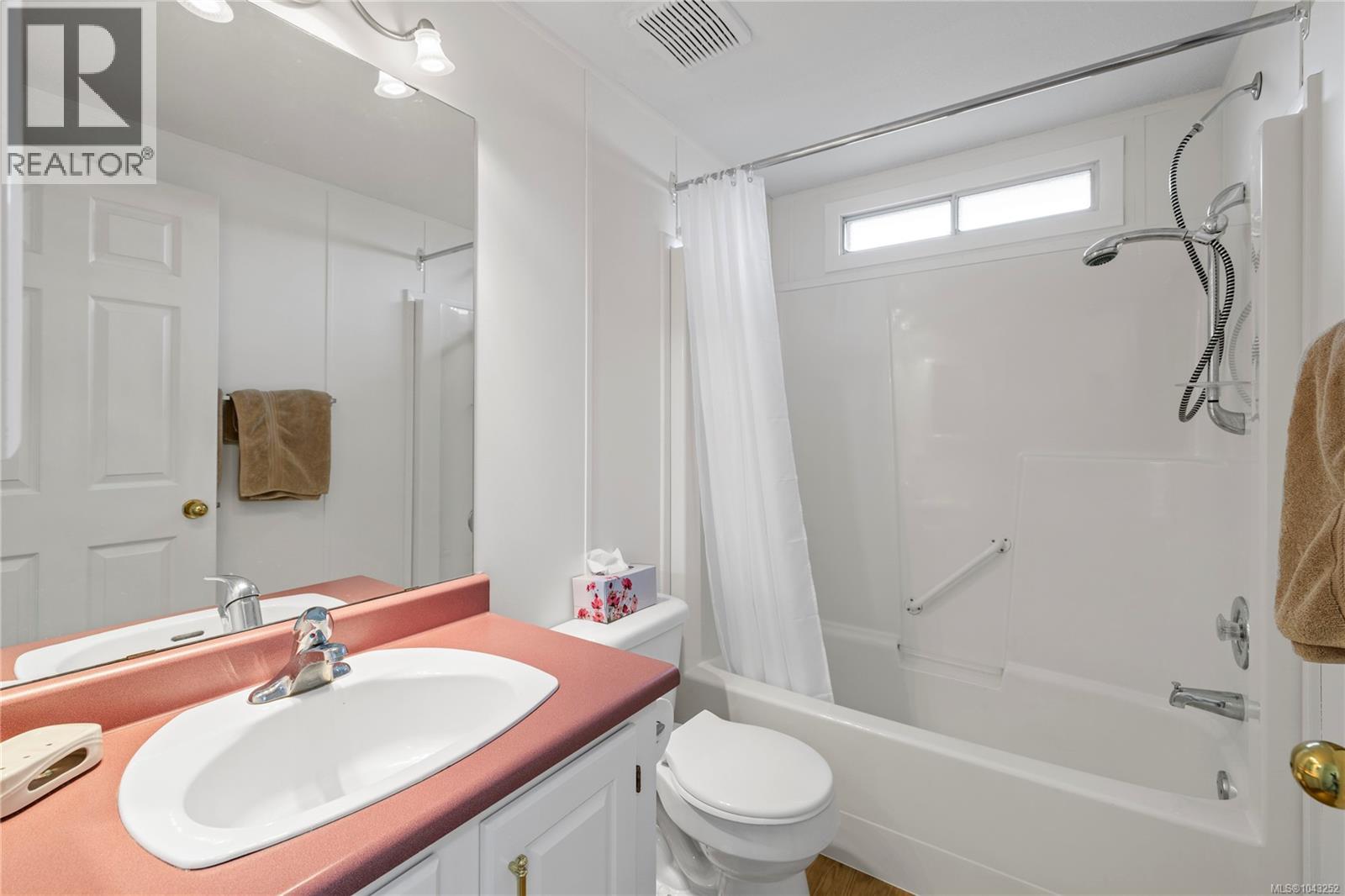 25 450 Stanford Ave, Parksville