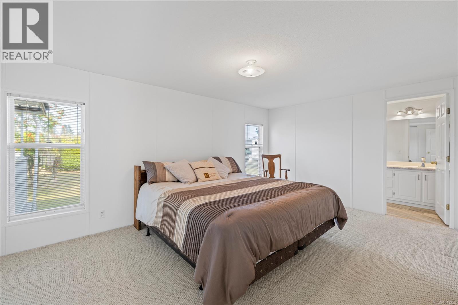 25 450 Stanford Ave, Parksville