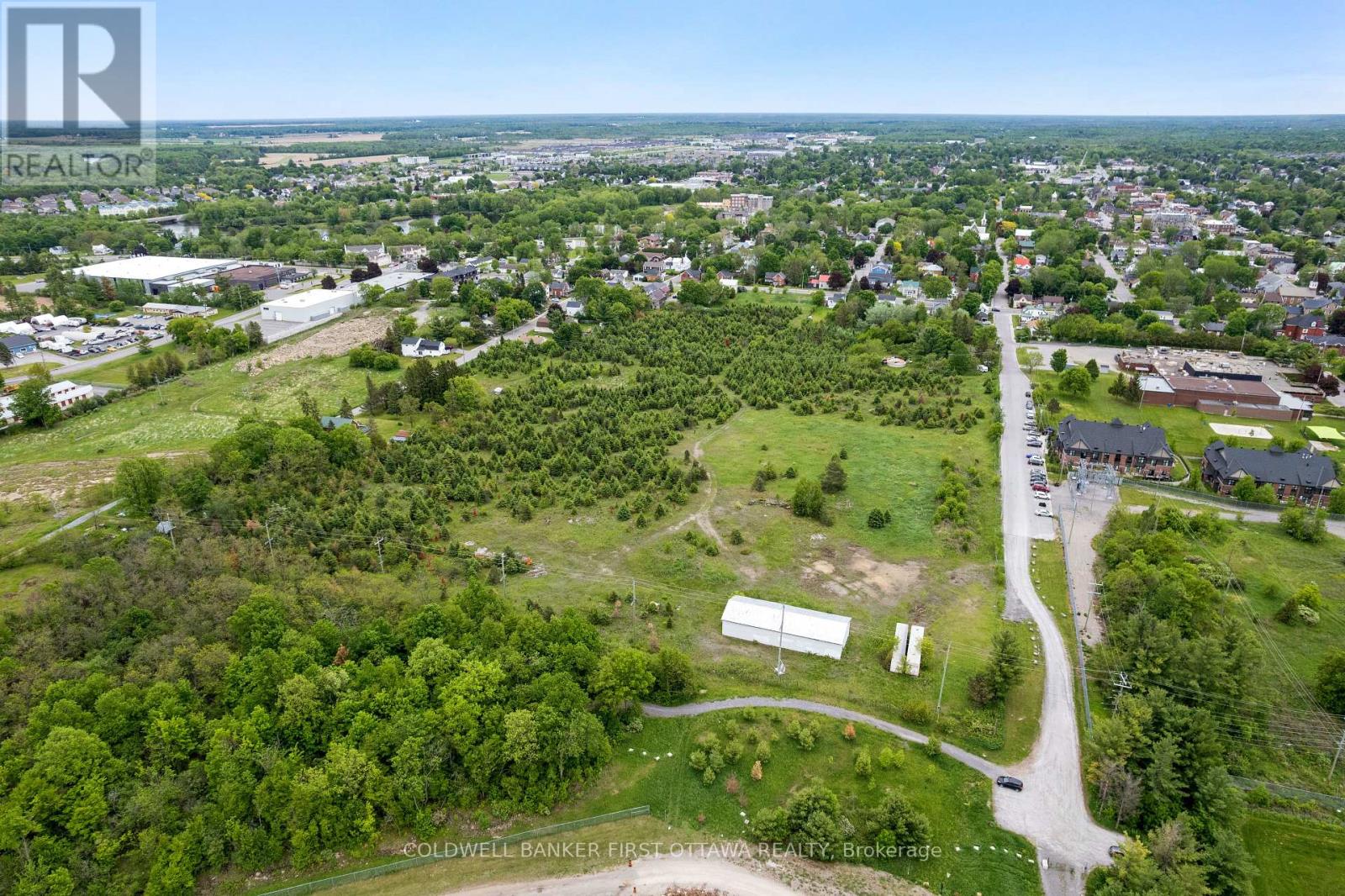 Land for Sale in Carleton Place – 400 LANARK STREET, Carleton Place – MLS# X13568384 - Image 11