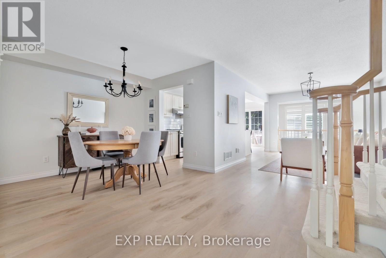 3 Bed, 3 Bath House for Sale in Ottawa – 210 WABISKAW PRIVATE, Ottawa – MLS# X13568424 - Image 21