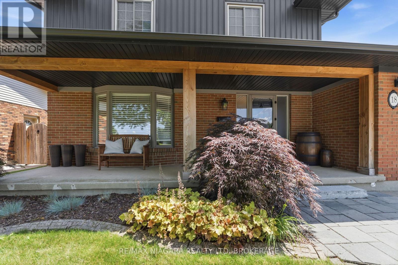 18 COURTLEIGH ROAD - 2