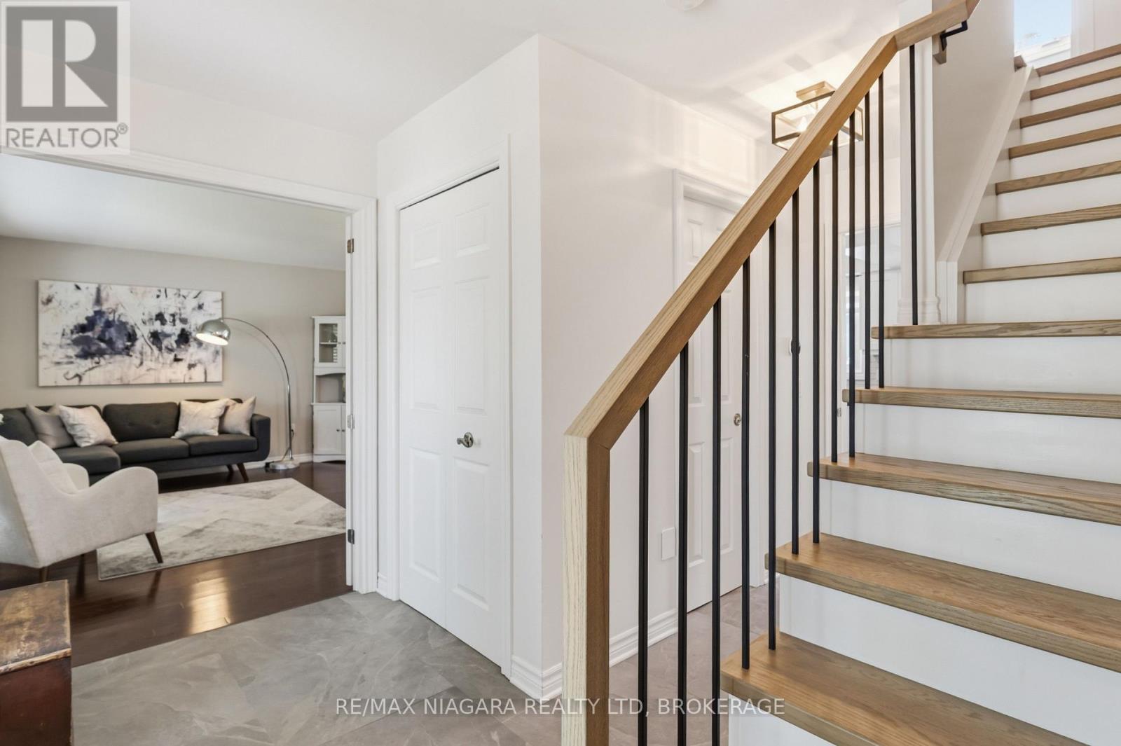 18 COURTLEIGH ROAD - Image 4