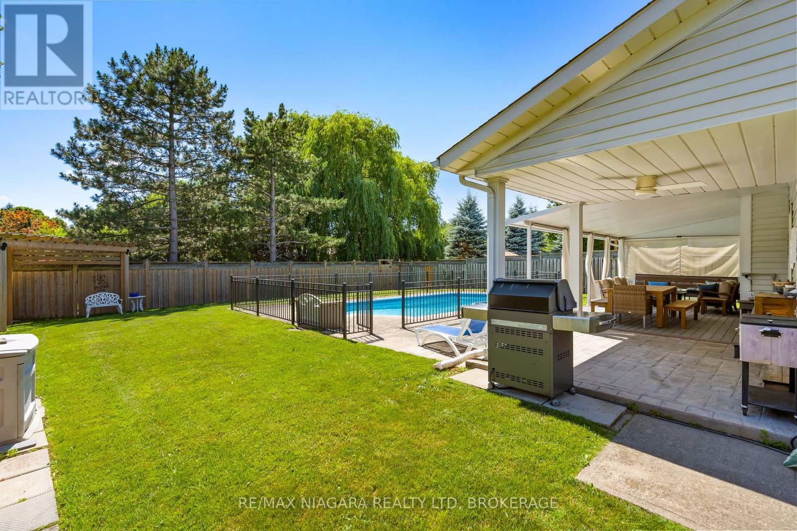 6370 EMMA STREET - 36