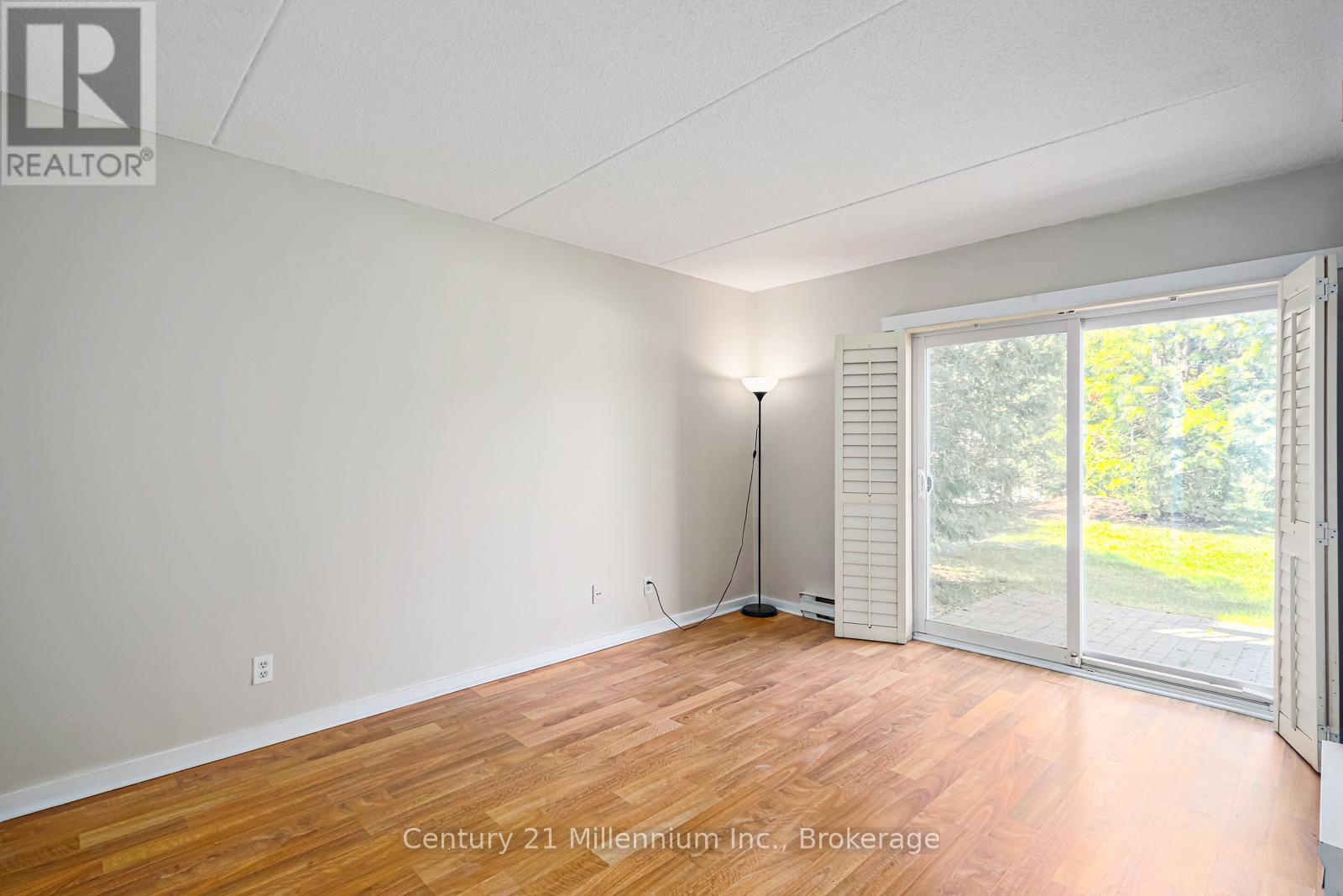 #171 51 TROTT BOULEVARD - 20