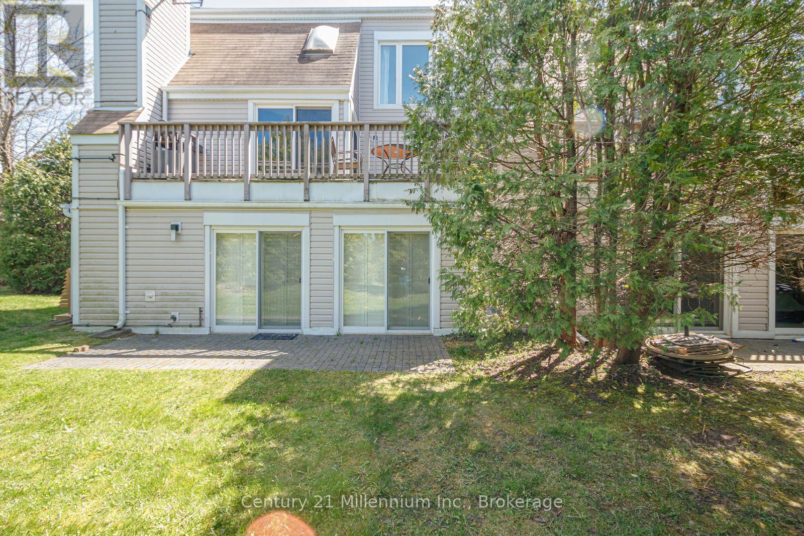 #171 51 TROTT BOULEVARD - 36