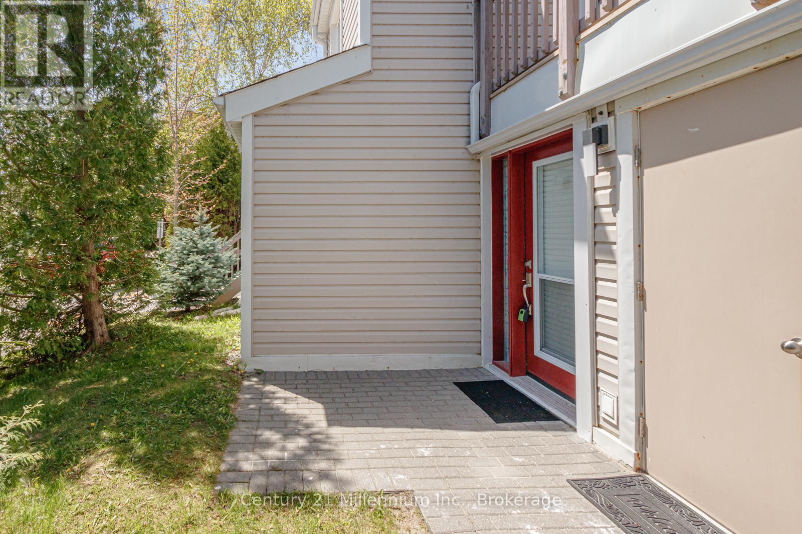 #171 51 TROTT BOULEVARD - 8