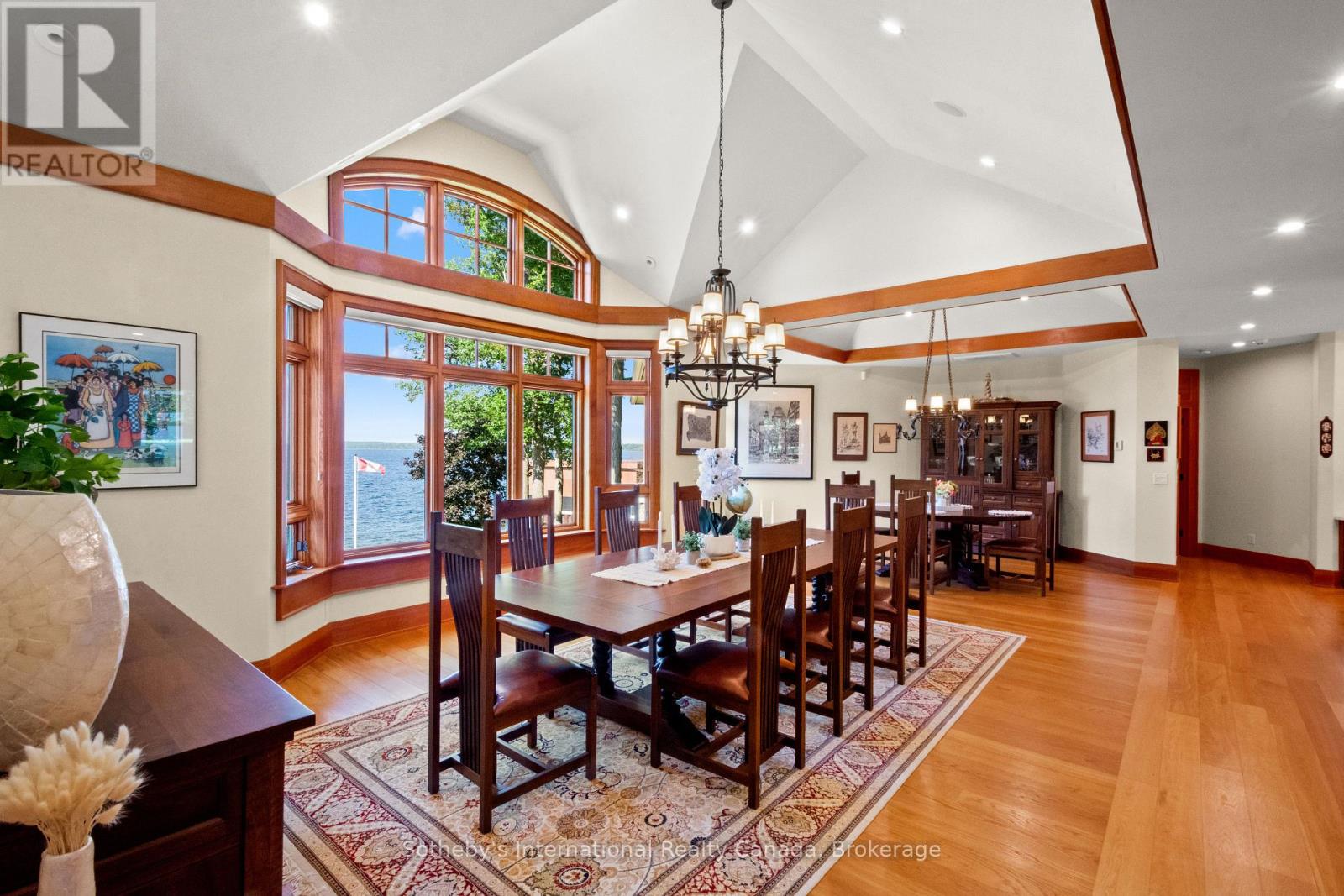 250 GORDON DRIVE - Image 10