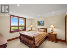 250 Gordon Drive, Penetanguishene, ON L9M1Y4 Photo 38