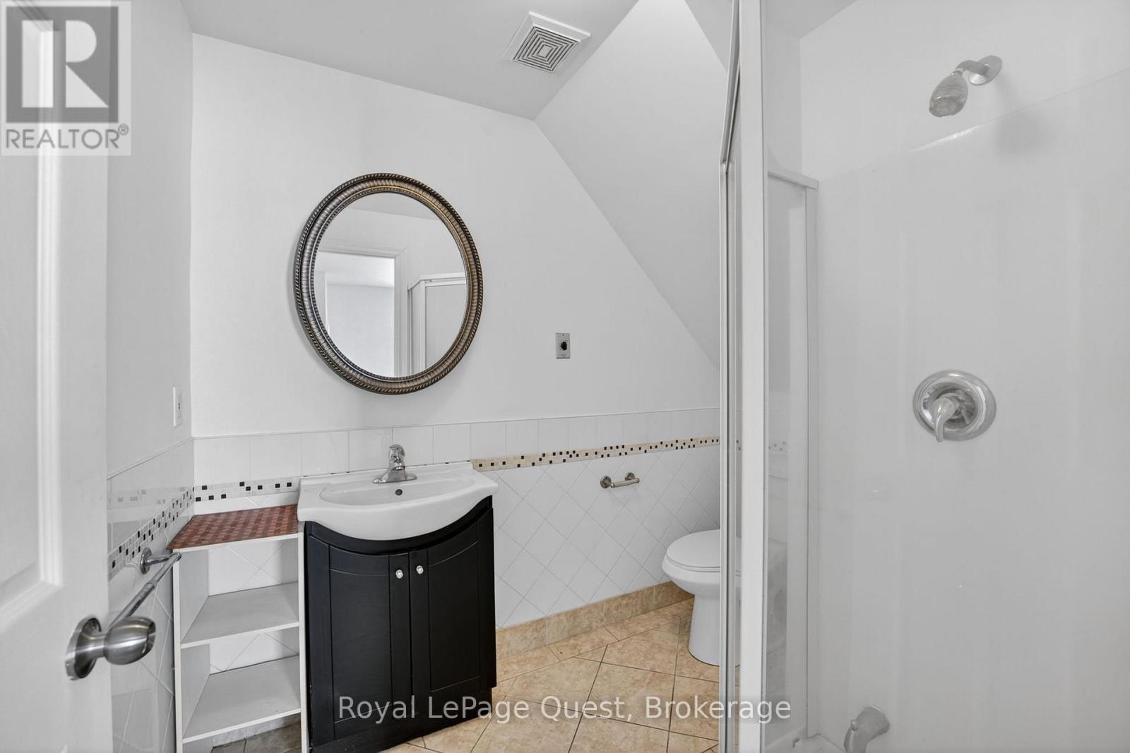 55 ELGIN STREET - 15