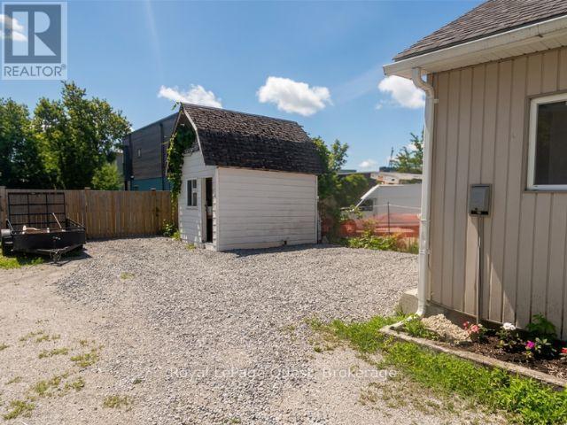 55 ELGIN STREET - 33