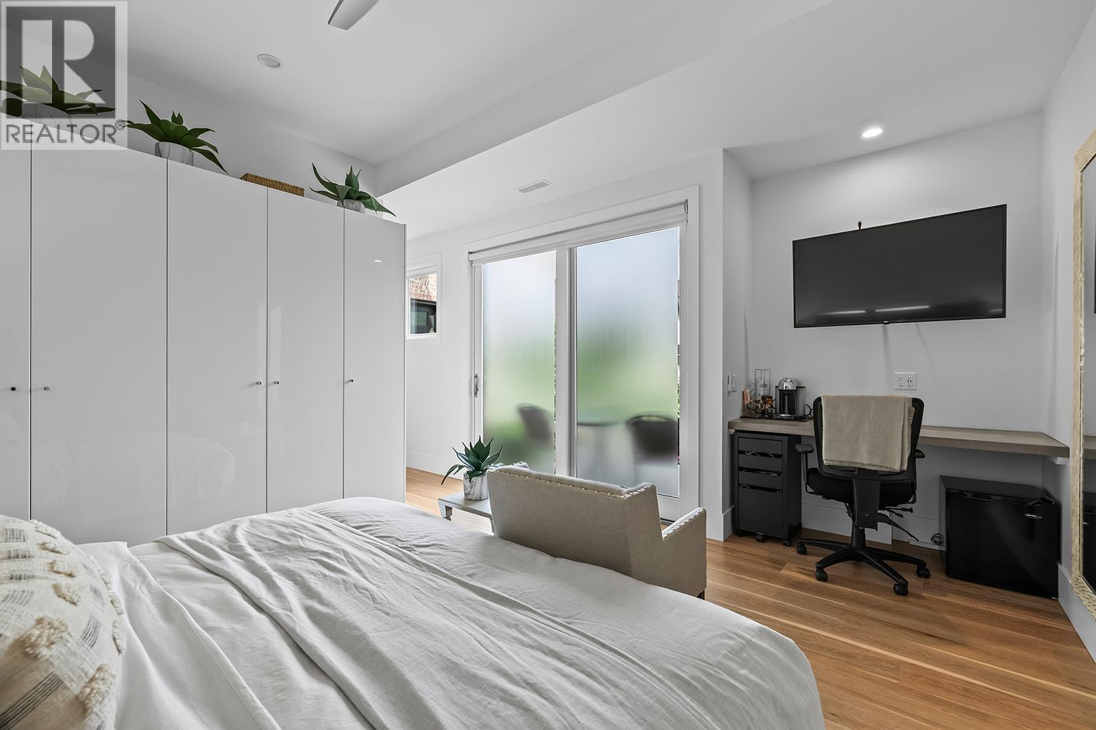 2248 Abbott Street Lot# Strata lot, Kelowna
