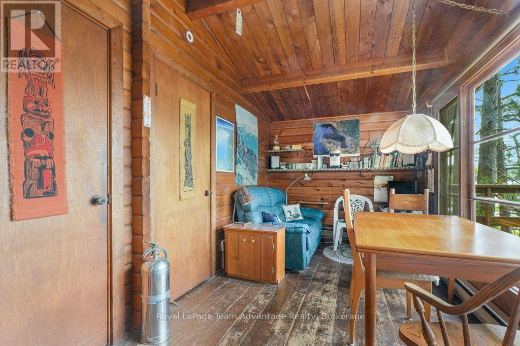 102 BLACKSTONE LAKE WATER - 14
