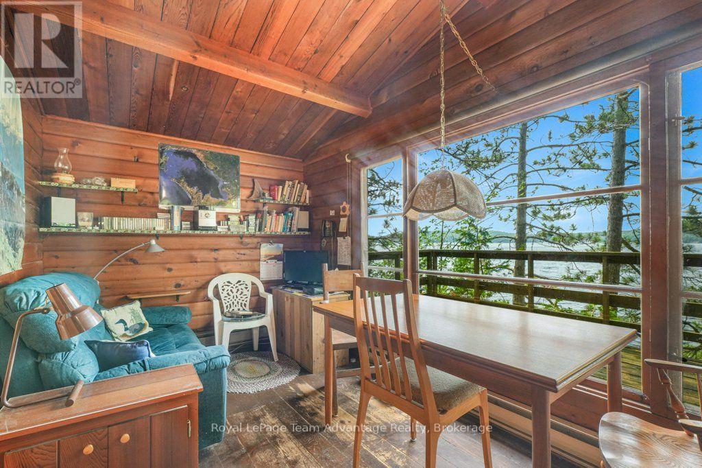 102 BLACKSTONE LAKE WATER - 15