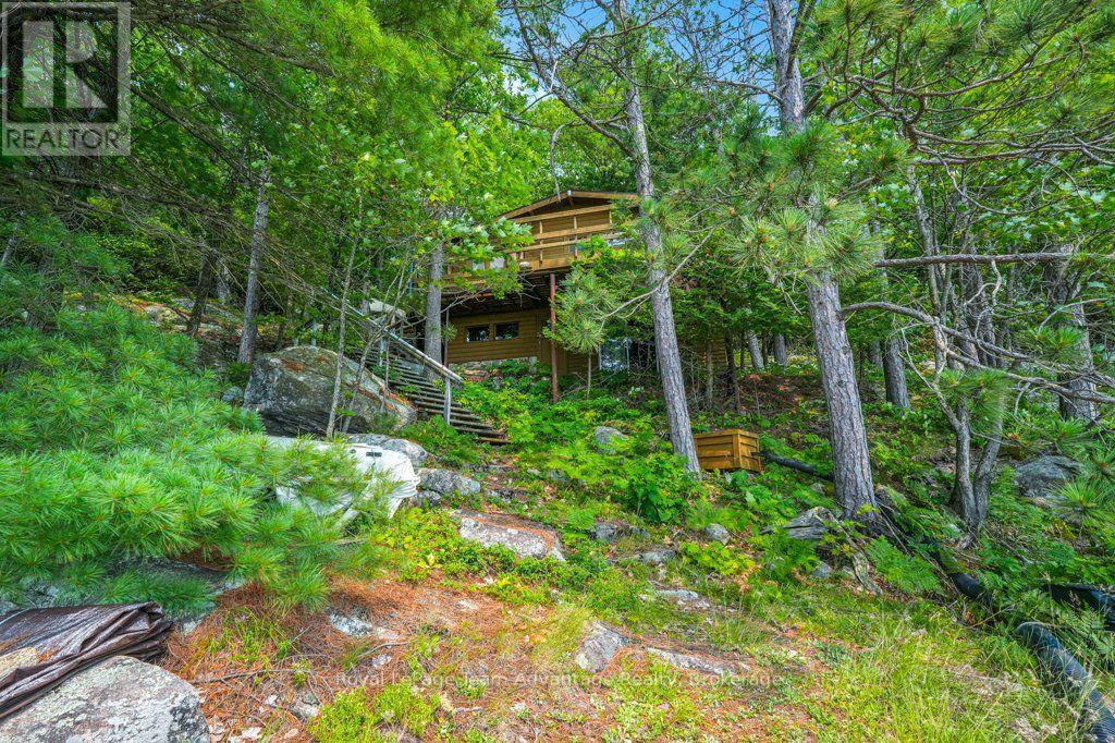 102 BLACKSTONE LAKE WATER - 19